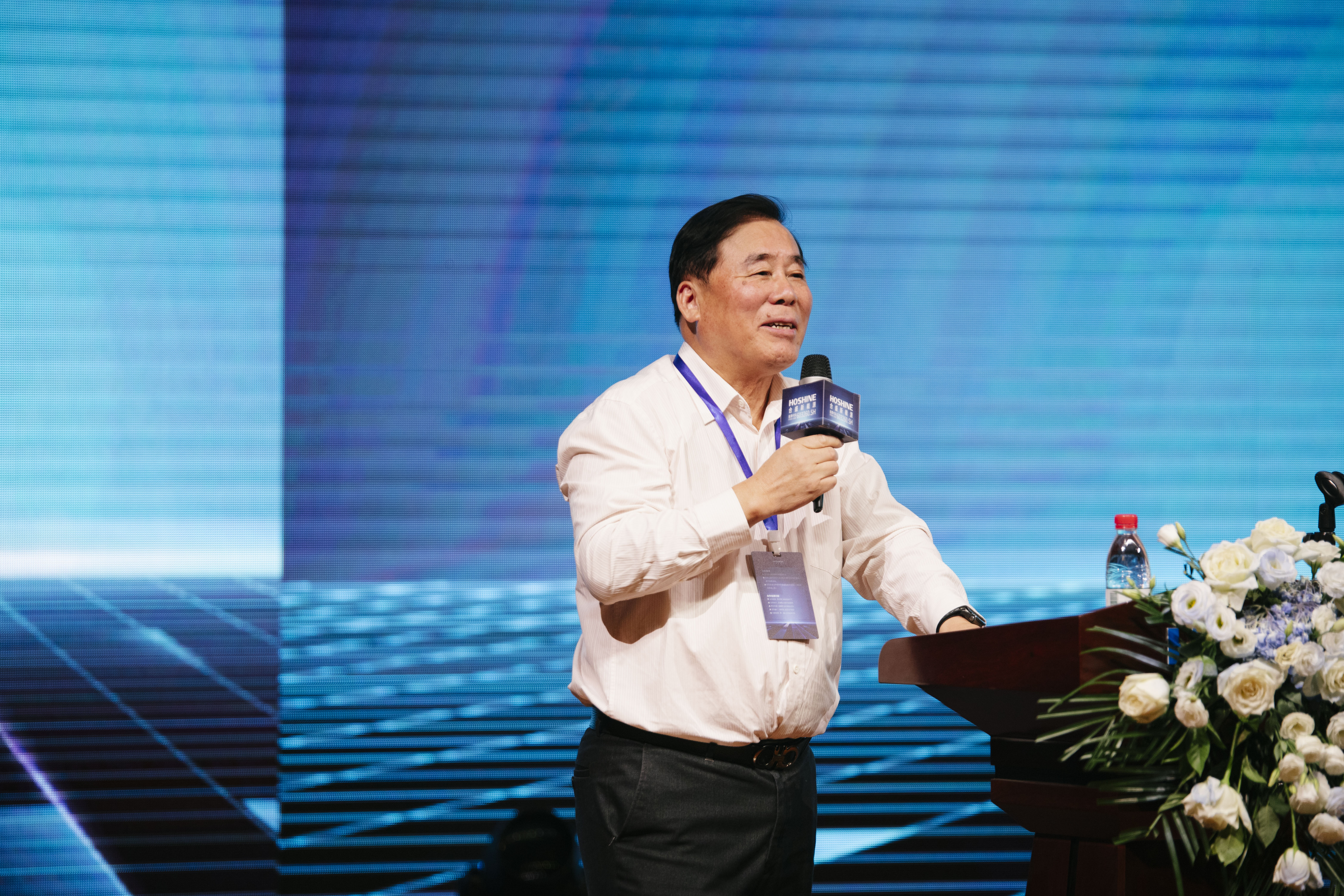 合盛硅業(yè)董事長(cháng)羅立國講話(huà).jpg